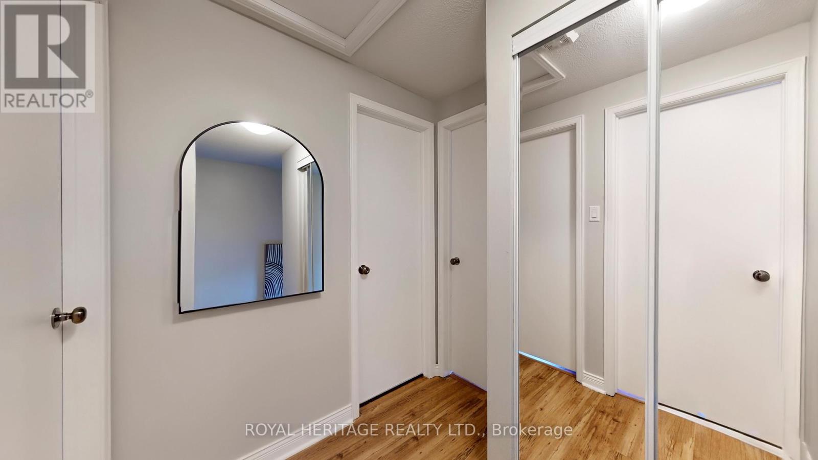 8 Burden Crescent, Ajax (South West), Ontario  L1T 3T8 - Photo 31 - E12770442