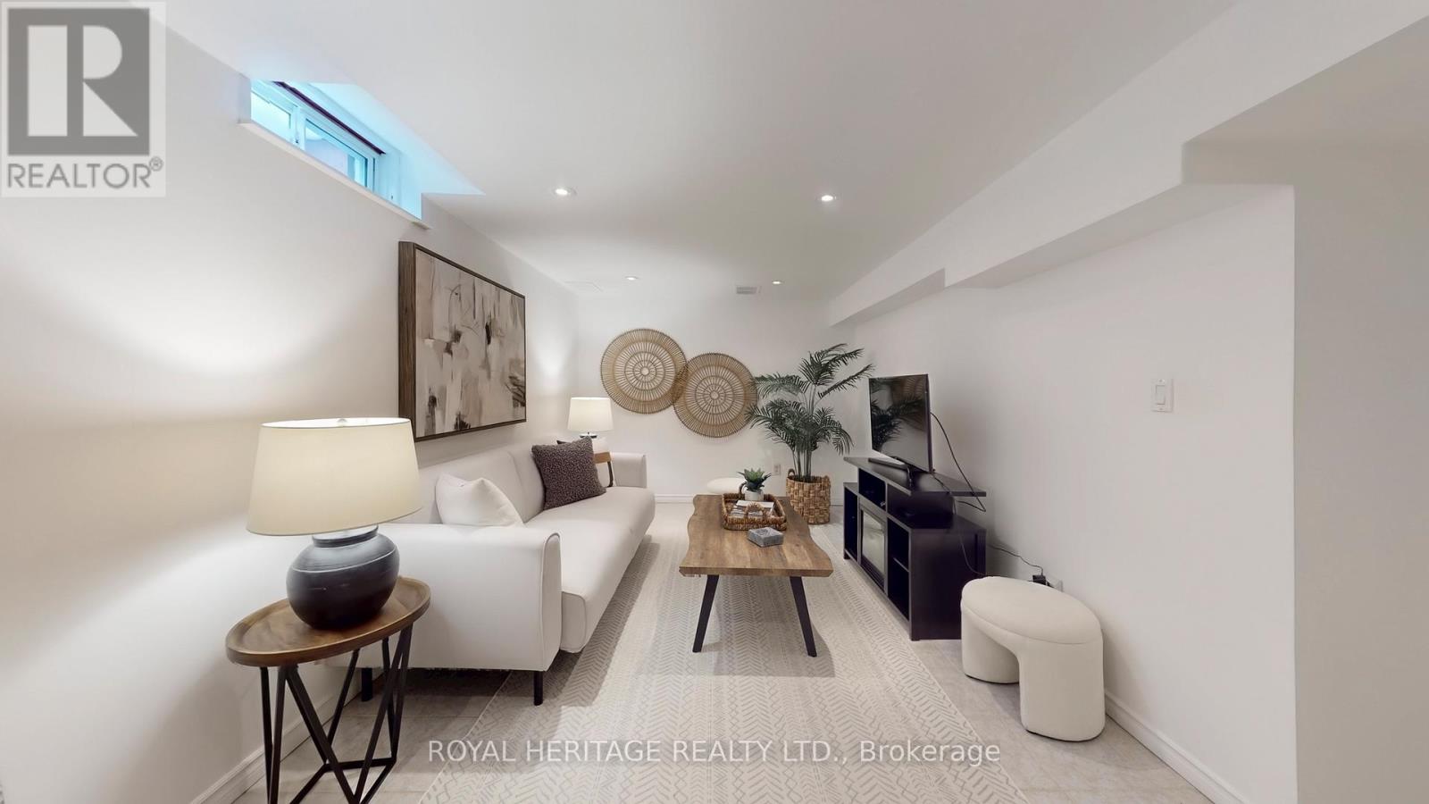 8 Burden Crescent, Ajax (South West), Ontario  L1T 3T8 - Photo 36 - E12770442