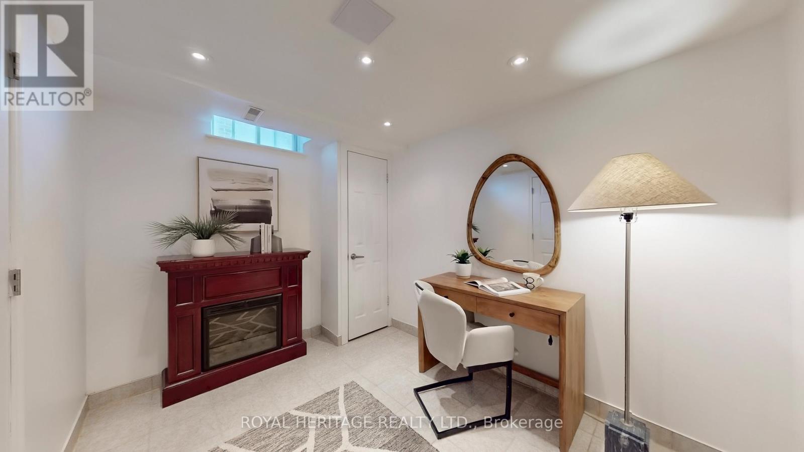 8 Burden Crescent, Ajax (South West), Ontario  L1T 3T8 - Photo 39 - E12770442