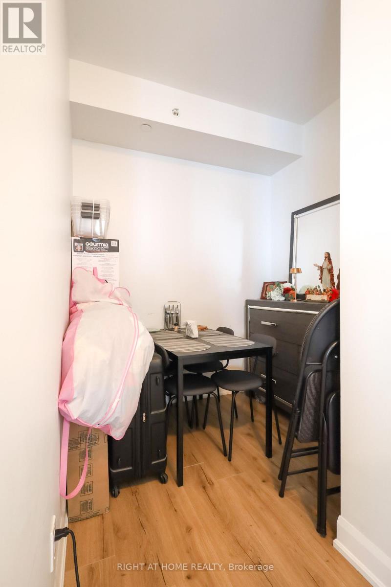 3105 - 2910 Highway 7 Avenue, Vaughan, Ontario  L4K 0H8 - Photo 16 - N12770440