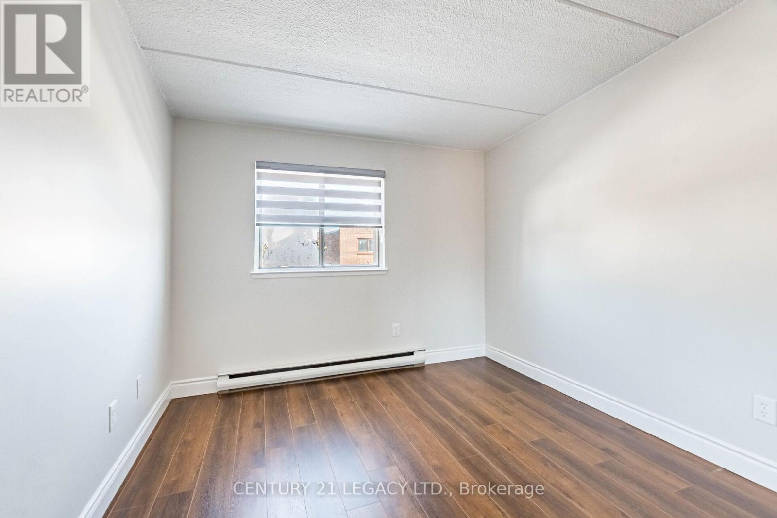 90 - 180 Mississauga Valley Boulevard, Mississauga (Mississauga Valleys), Ontario  L5A 3M2 - Photo 26 - W12770438