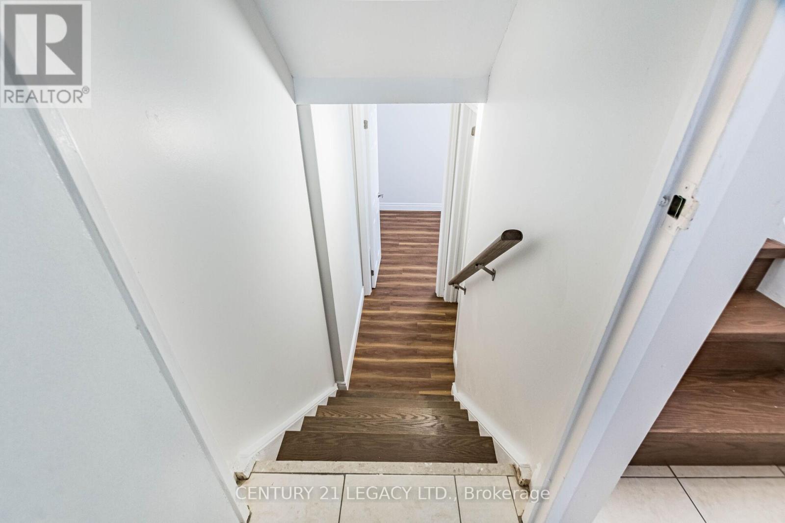 90 - 180 Mississauga Valley Boulevard, Mississauga (Mississauga Valleys), Ontario  L5A 3M2 - Photo 31 - W12770438