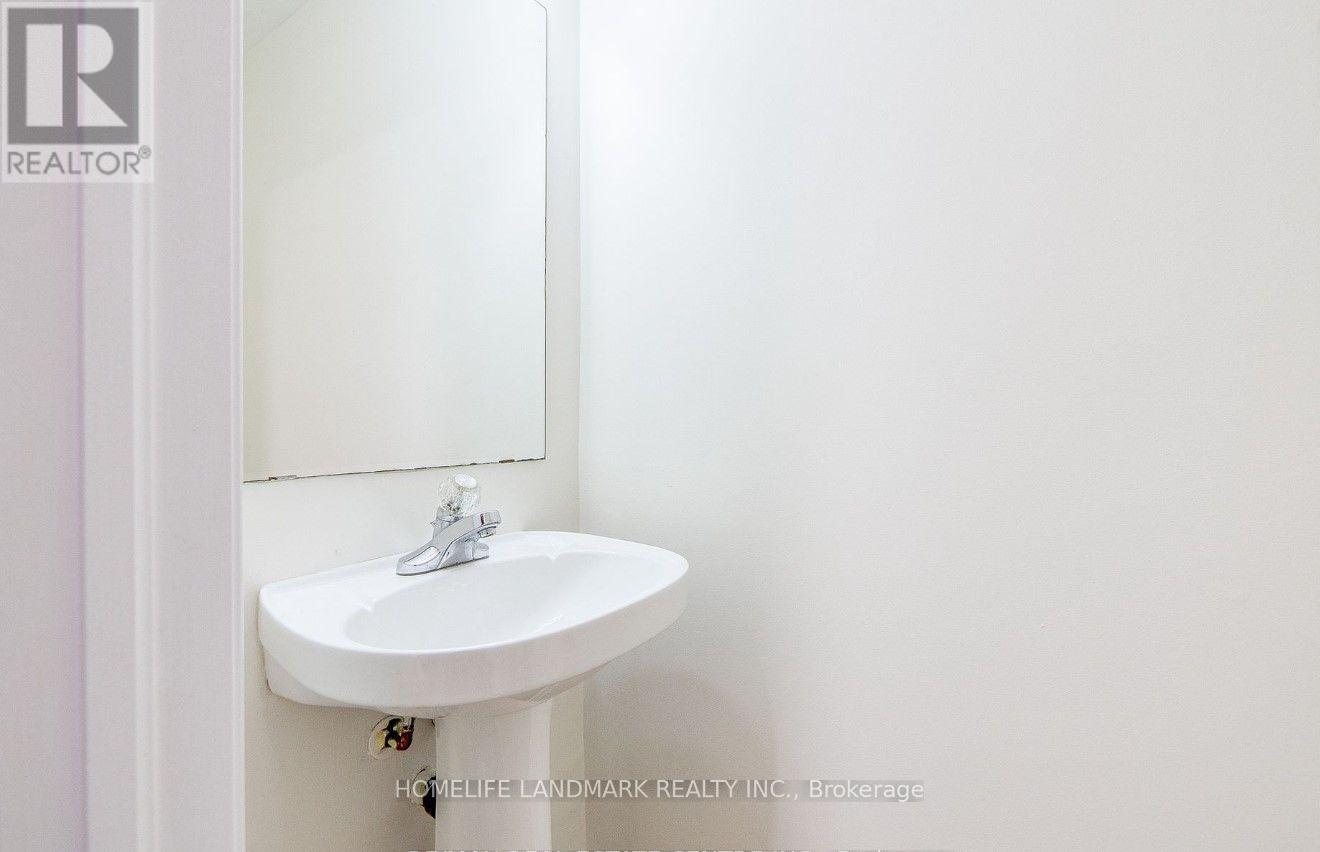 2507 Appalachain Drive, Oakville (Wm Westmount), Ontario  L6M 4S4 - Photo 16 - W12770460