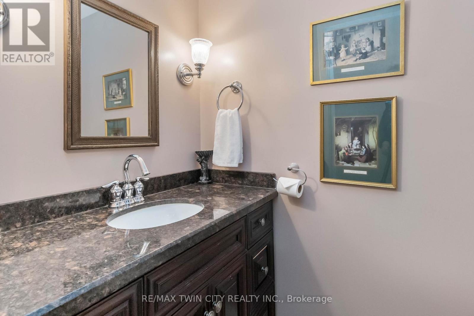 204 Brant Avenue, Brantford, Ontario  N3T 3H9 - Photo 15 - X12770432