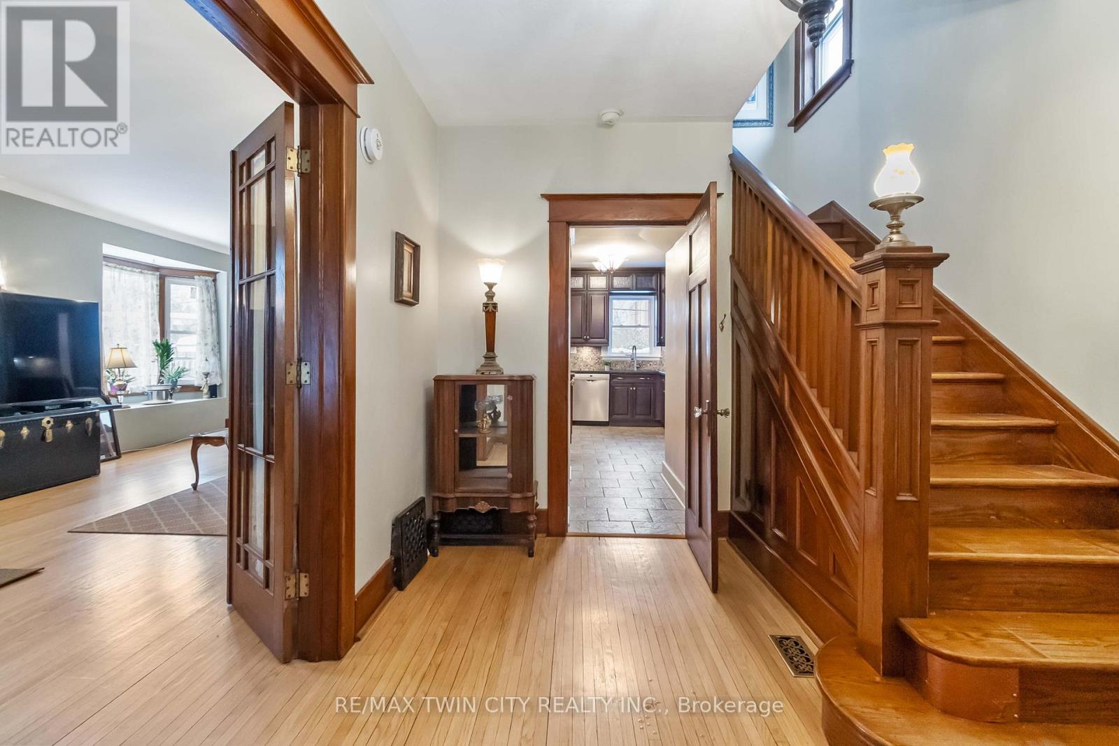 204 Brant Avenue, Brantford, Ontario  N3T 3H9 - Photo 16 - X12770432