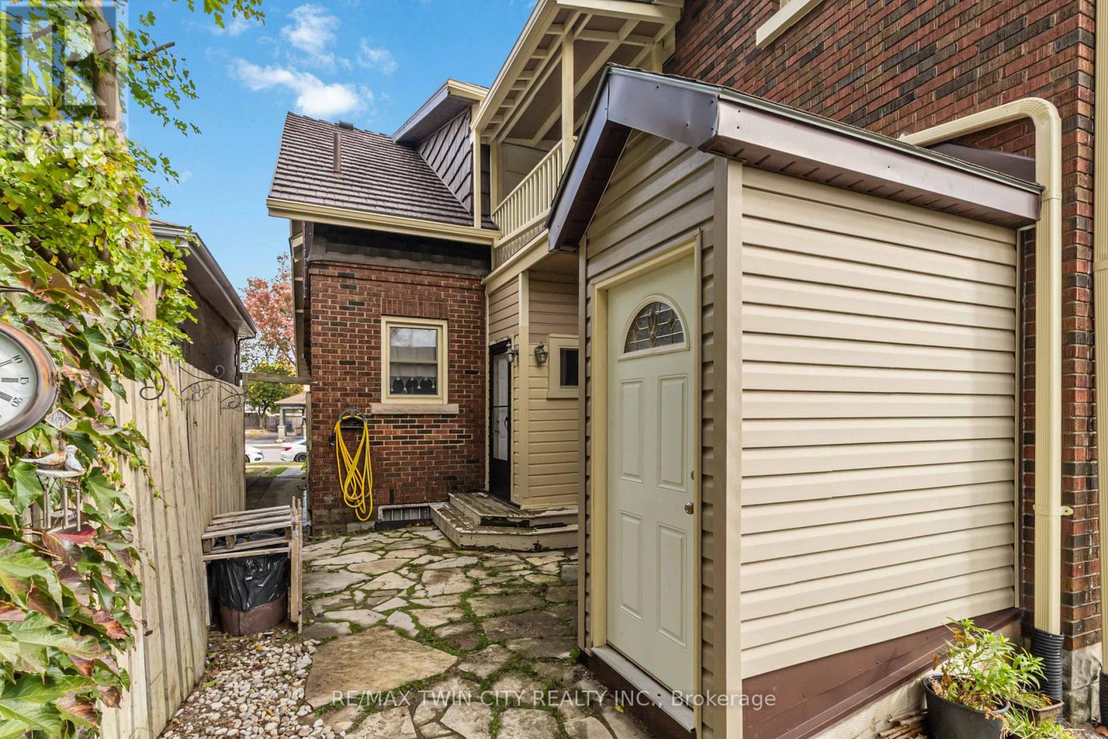 204 Brant Avenue, Brantford, Ontario  N3T 3H9 - Photo 36 - X12770432