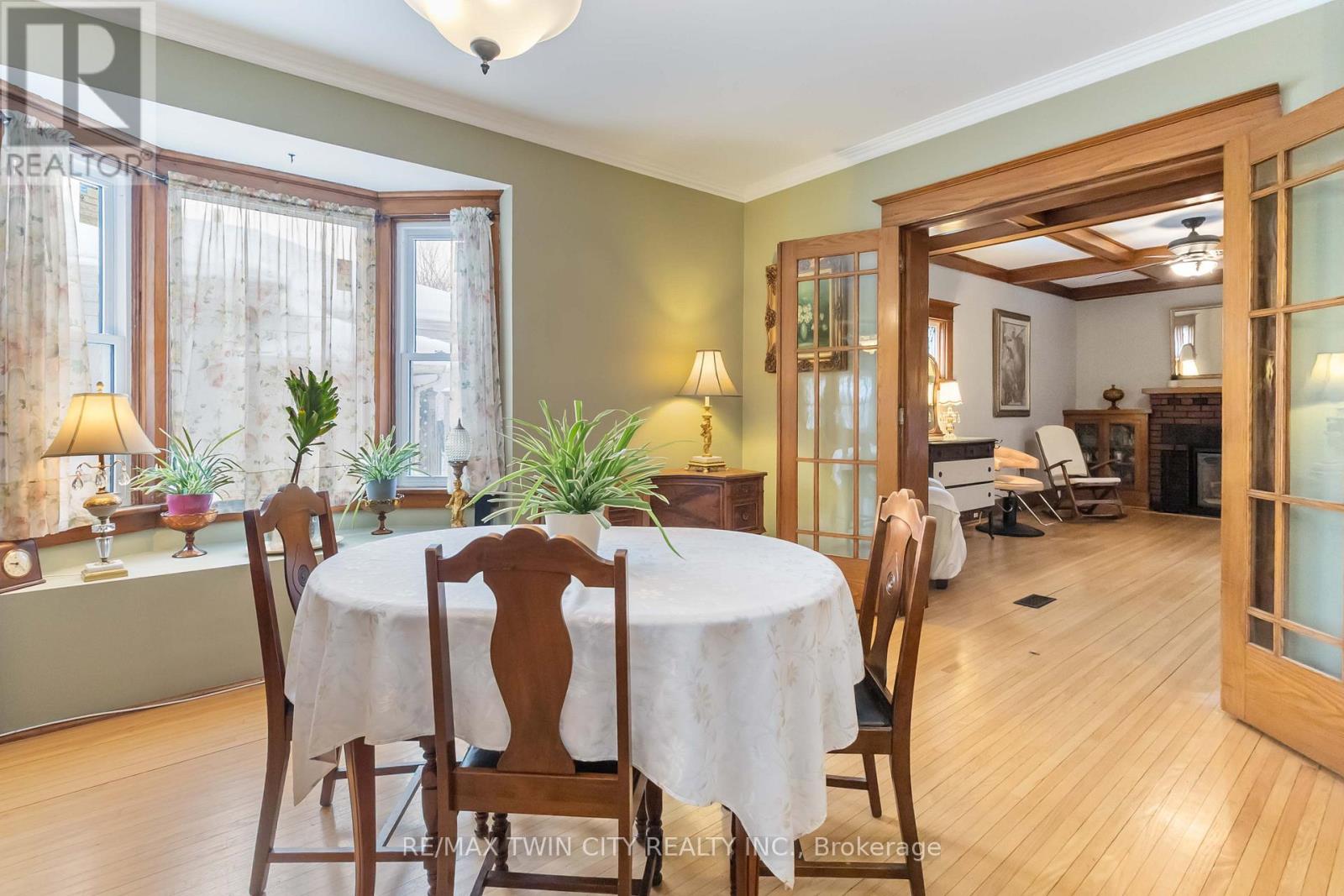 204 Brant Avenue, Brantford, Ontario  N3T 3H9 - Photo 9 - X12770432