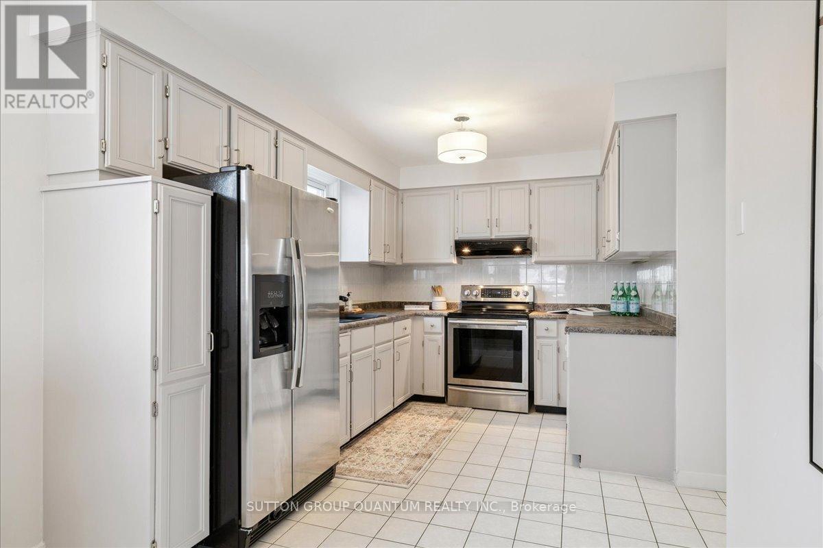 32 Capri Street, Thorold (Confederation Heights), Ontario  L2V 4S8 - Photo 15 - X12770448