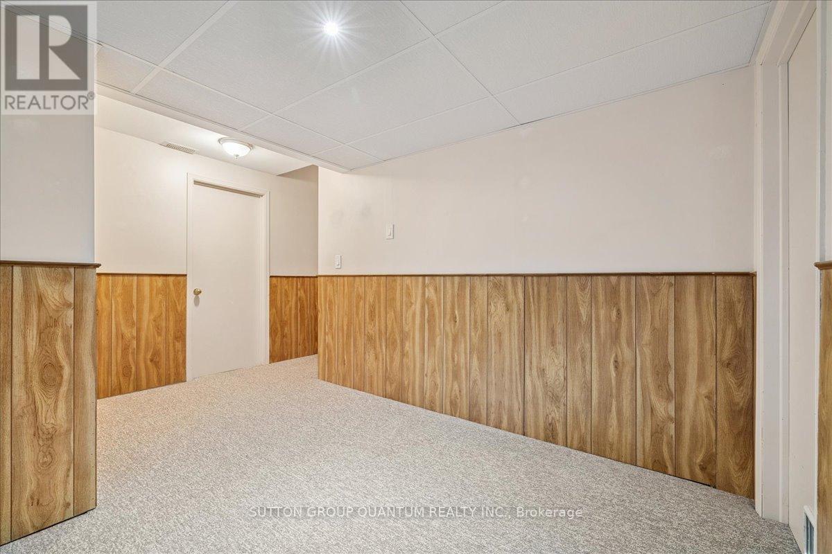 32 Capri Street, Thorold (Confederation Heights), Ontario  L2V 4S8 - Photo 35 - X12770448