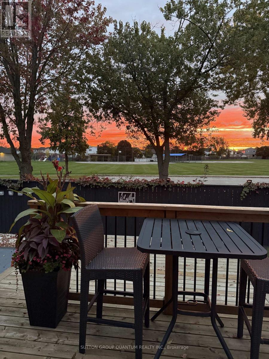 32 Capri Street, Thorold (Confederation Heights), Ontario  L2V 4S8 - Photo 41 - X12770448