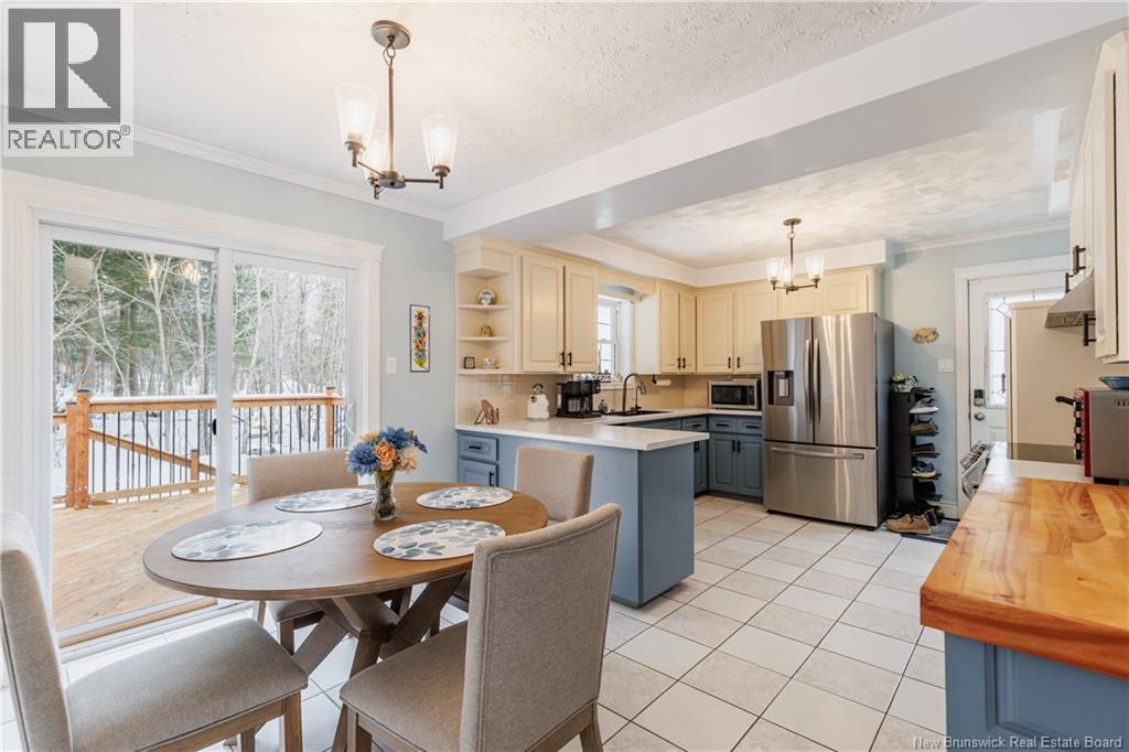 344 Route 105, Keswick Ridge, New Brunswick  E6L 1A7 - Photo 5 - NB132909