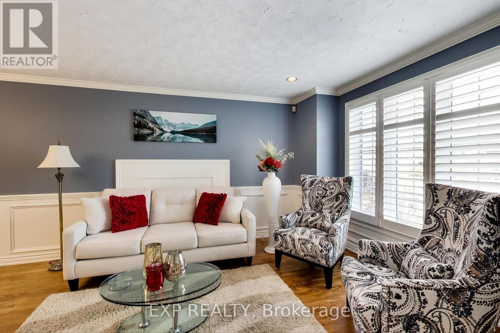 12 Highbury Drive, Hamilton, Ontario  L8J 2T3 - Photo 5 - X12770488