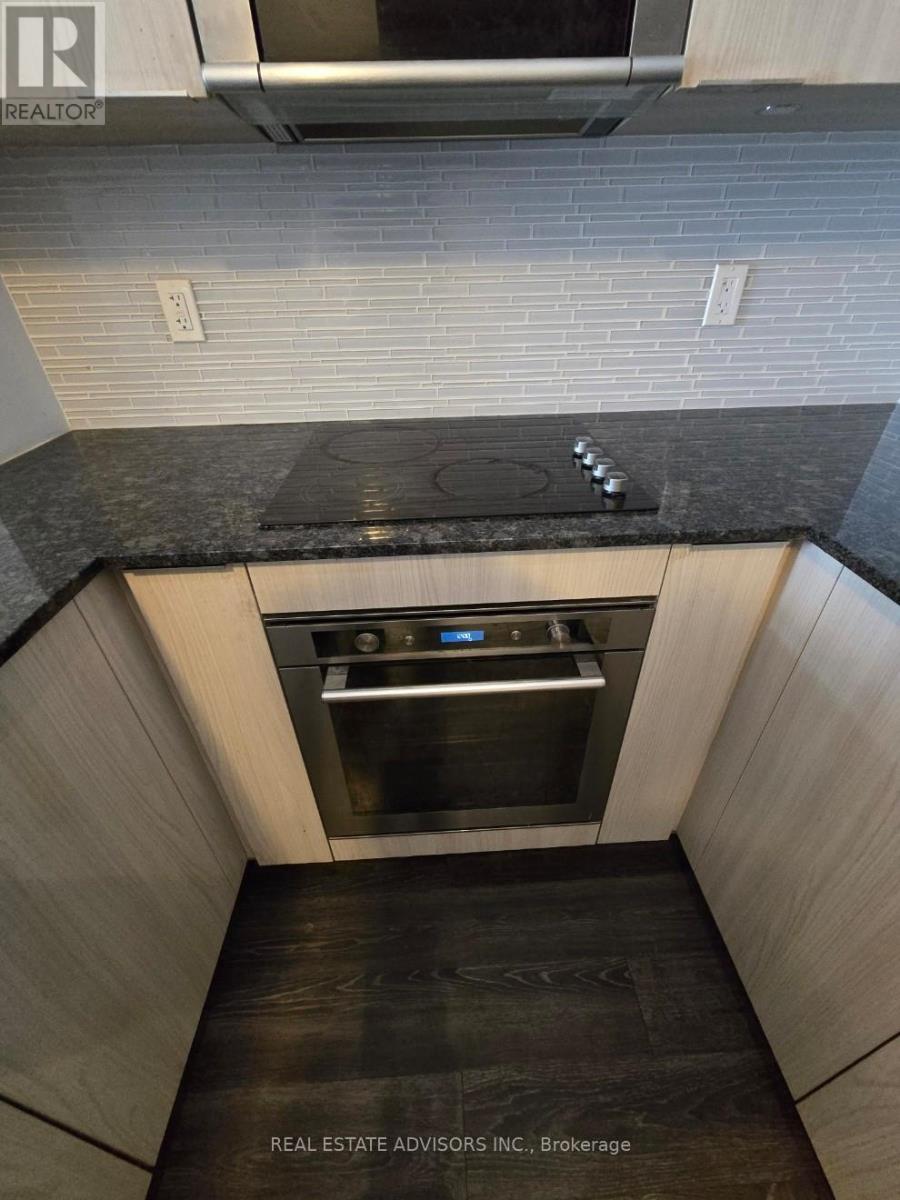 222 - 99 Eagle Rock Way, Vaughan, Ontario  L6A 5A7 - Photo 4 - N12762920