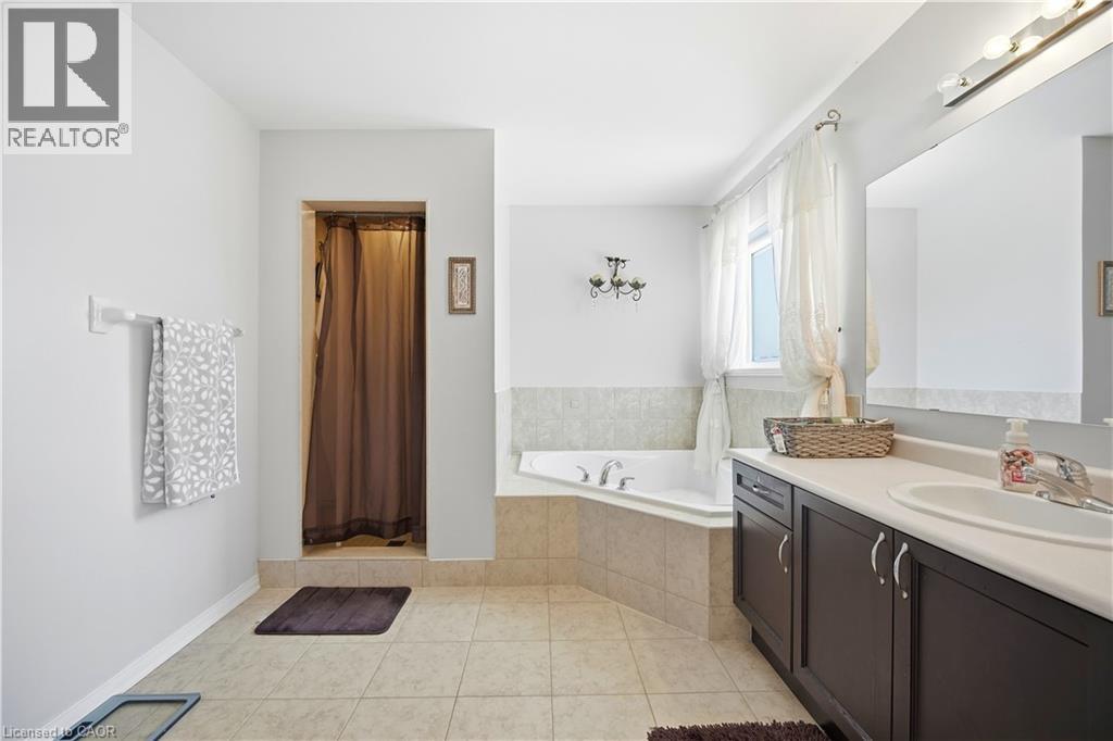 2325 Bridle Road, Oshawa, Ontario  L1L 0B4 - Photo 28 - 40800081