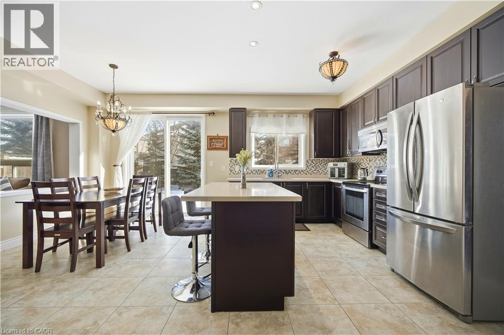 2325 Bridle Road, Oshawa, Ontario  L1L 0B4 - Photo 7 - 40800081