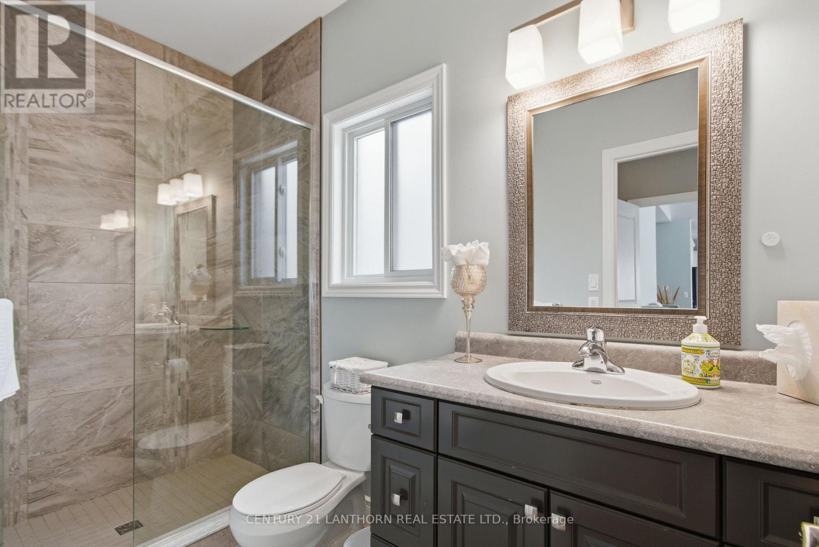 2 Stonecrest Boulevard, Quinte West (Sidney Ward), Ontario  K8R 0A2 - Photo 17 - X12770504