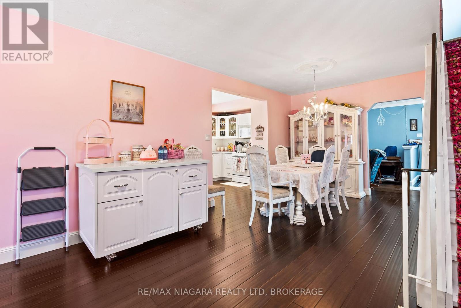 11 Cleveland Street, Thorold (Thorold Downtown), Ontario  L2V 3K3 - Photo 10 - X12770514