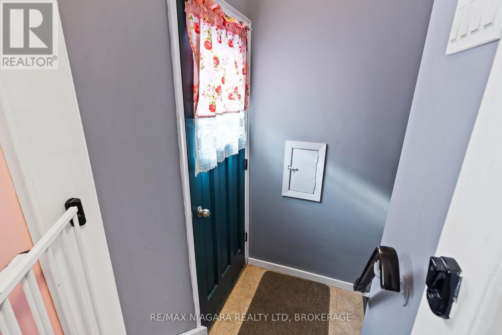 11 Cleveland Street, Thorold (Thorold Downtown), Ontario  L2V 3K3 - Photo 17 - X12770514