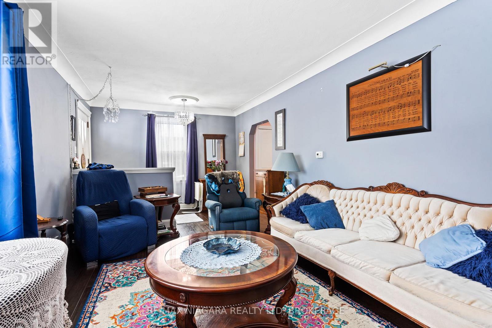 11 Cleveland Street, Thorold (Thorold Downtown), Ontario  L2V 3K3 - Photo 6 - X12770514