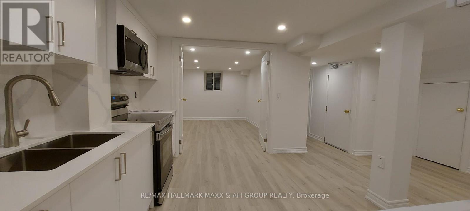 Lower - 568 Brownridge Drive, Vaughan, Ontario  L4J 6B5 - Photo 16 - N12770290