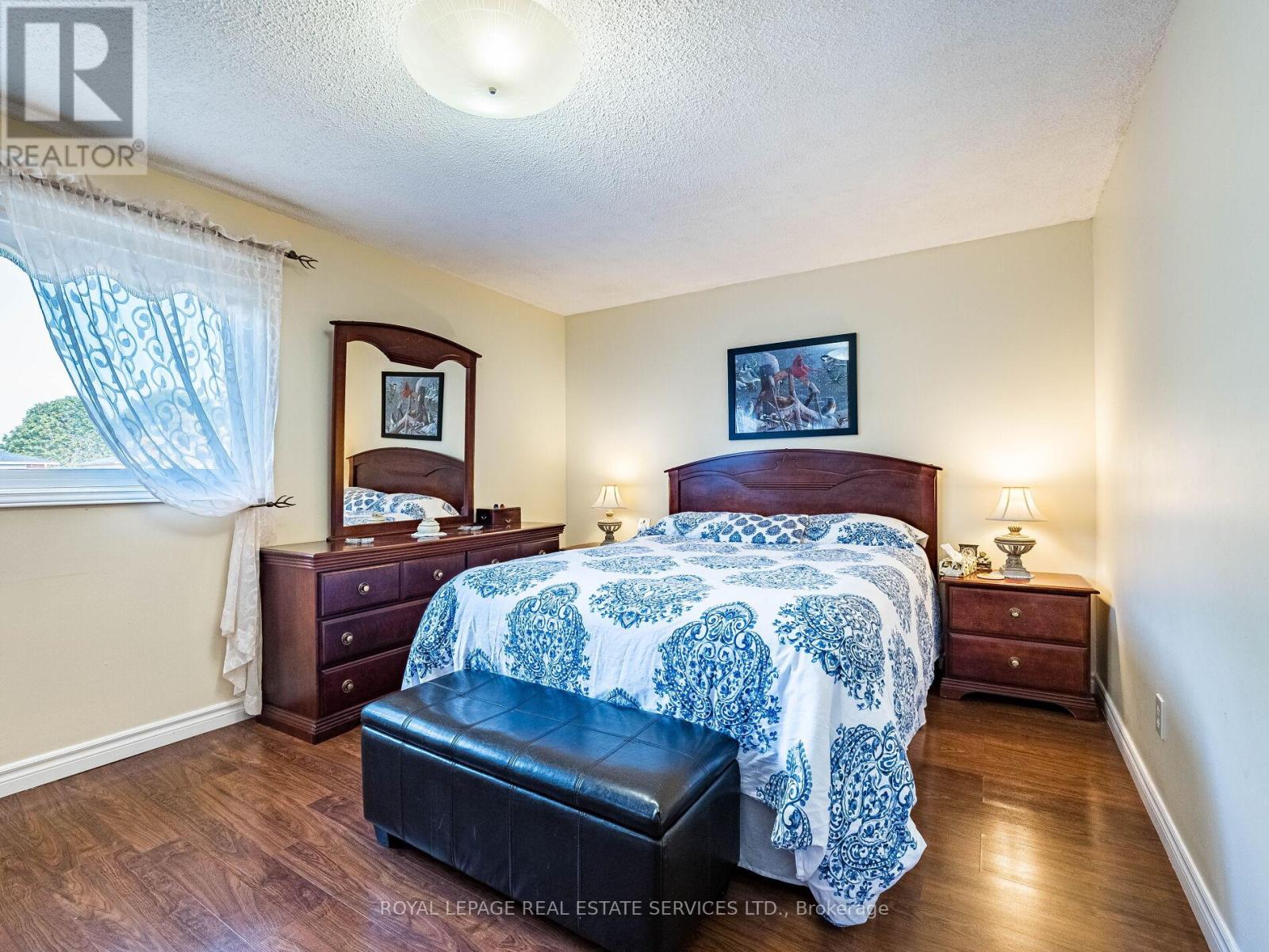 77 Martindale Crescent, Brampton, Ontario  L6X 2T8 - Photo 21 - W12425752