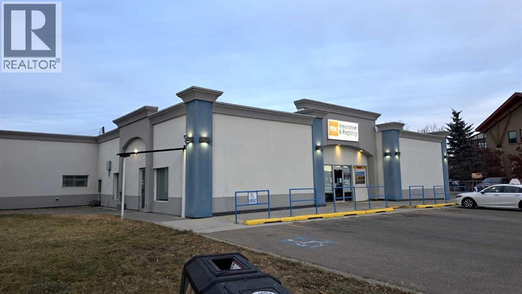 5414 43 Street, Red Deer, Alberta  T4N 1C9 - Photo 1 - A2268152