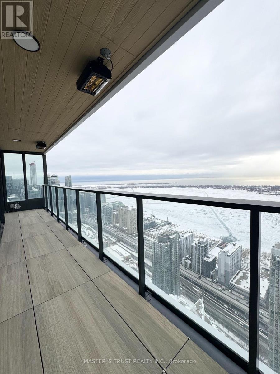 7207 - 3 Concord Cityplace Way, Toronto (Waterfront Communities), Ontario  M5V 0X4 - Photo 12 - C12770512