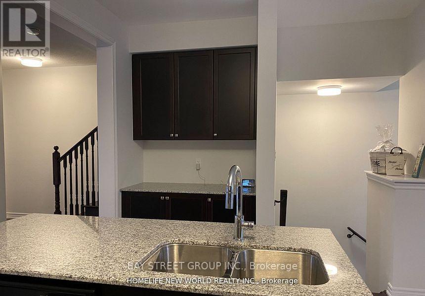 64 Douet Lane, Ajax, Ontario  L1Z 0V4 - Photo 6 - E12770502