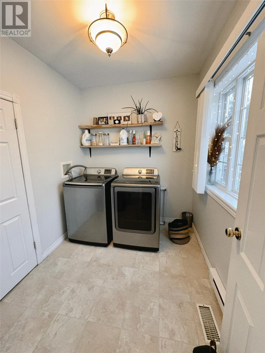 40 Coronation Street, Grand Falls-Windsor, Newfoundland & Labrador  A2B 1E2 - Photo 9 - 1294398