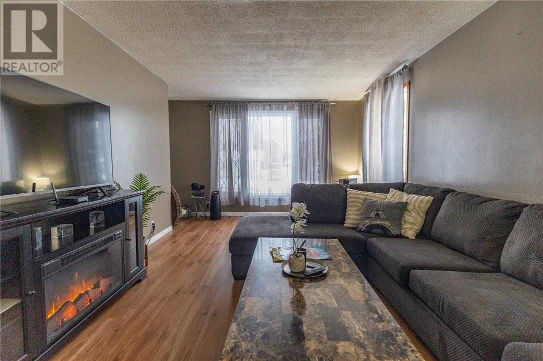 4 Minto Street, Webbwood, Ontario  P0P 2G0 - Photo 16 - 2126372