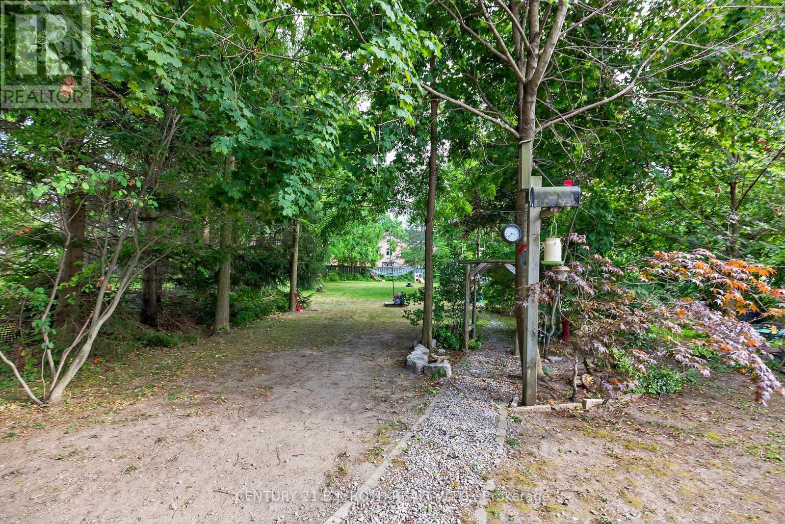 281 Harvie Road, Barrie (Holly), Ontario  L4N 8J5 - Photo 30 - S12770490