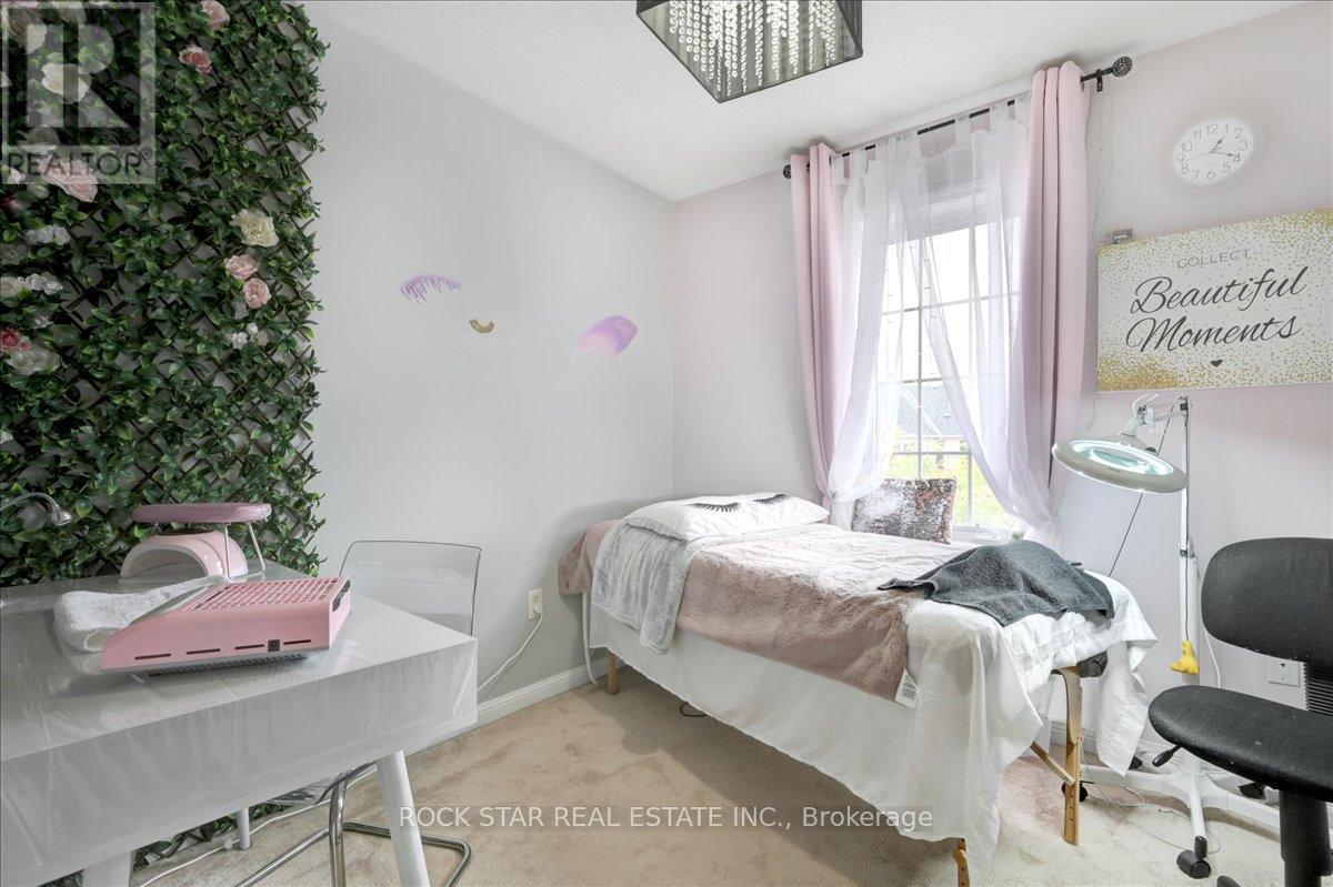 3035 Drumloch Avenue, Oakville (Bc Bronte Creek), Ontario  L6M 5H9 - Photo 13 - W12770492