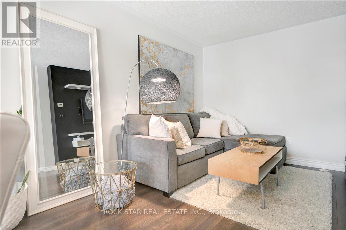 3035 Drumloch Avenue, Oakville (Bc Bronte Creek), Ontario  L6M 5H9 - Photo 5 - W12770492