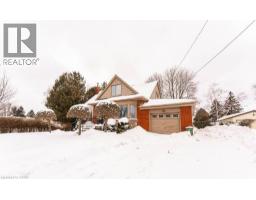854 WEST 5TH Street, hamilton, Ontario