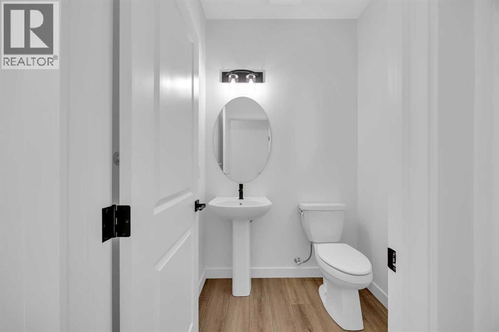 14 Versant Path Sw, Calgary, Alberta  T2Y 0Z5 - Photo 18 - A2284730