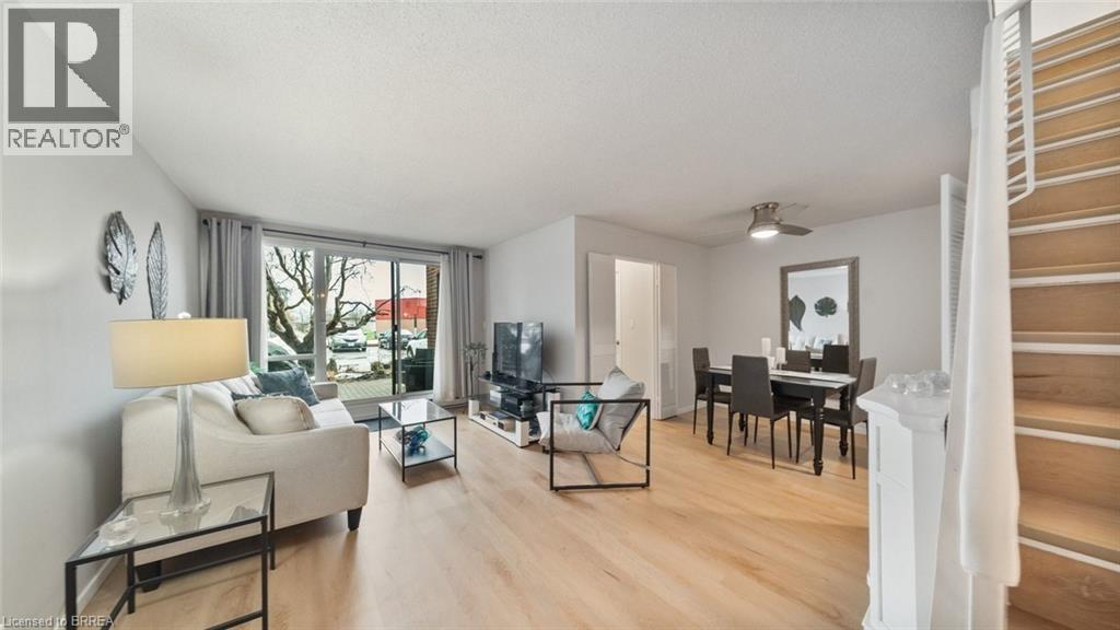 36 Hayhurst Road Unit# 136, Brantford, Ontario  N3R 6Y9 - Photo 4 - 40803822