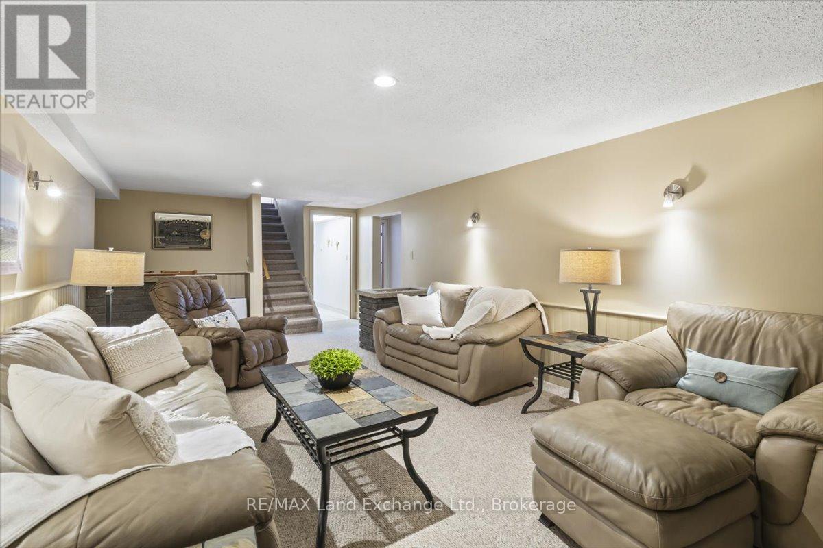 269 Morpeth Street, Saugeen Shores, Ontario  N0H 2L0 - Photo 25 - X12770532