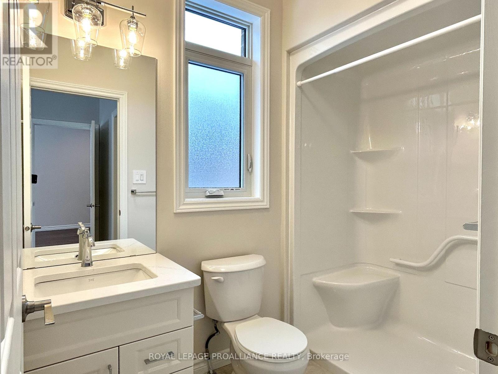 19 - 99 Cloverleaf Drive, Belleville (Thurlow Ward), Ontario  K8N 4Z5 - Photo 14 - X12770572