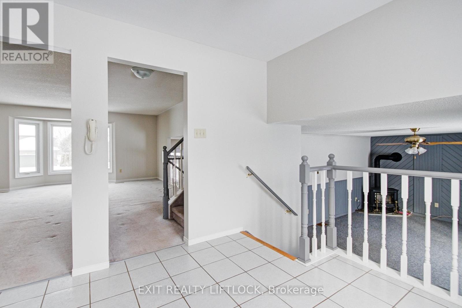 12 Victoria Avenue, Smith-Ennismore-Lakefield (Lakefield), Ontario  K0L 2H0 - Photo 10 - X12770614