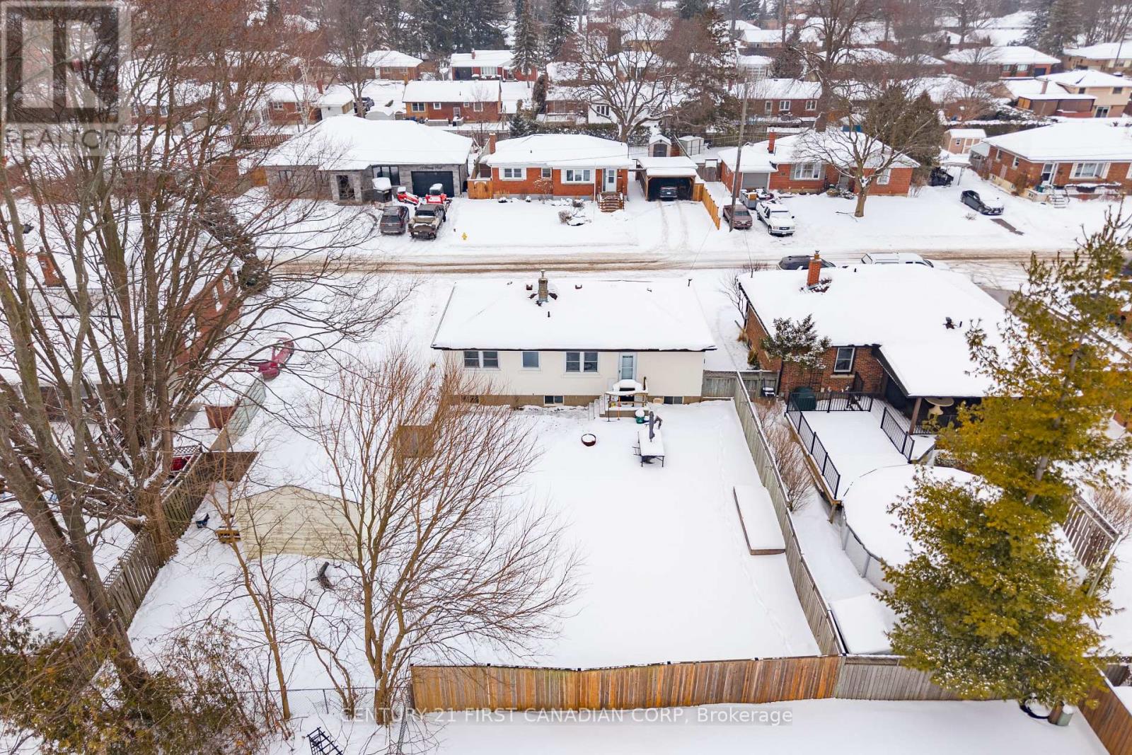 21 Beverly Road, Brantford, Ontario  N3S 6W6 - Photo 7 - X12770558