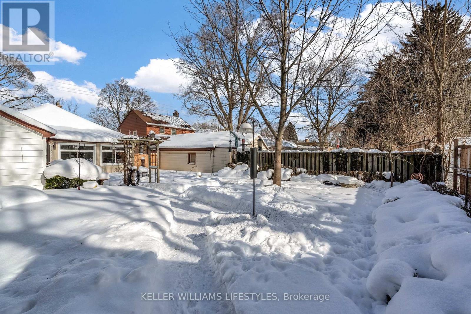 15 Doulton Street, London East, Ontario  N5W 2P6 - Photo 36 - X12770566