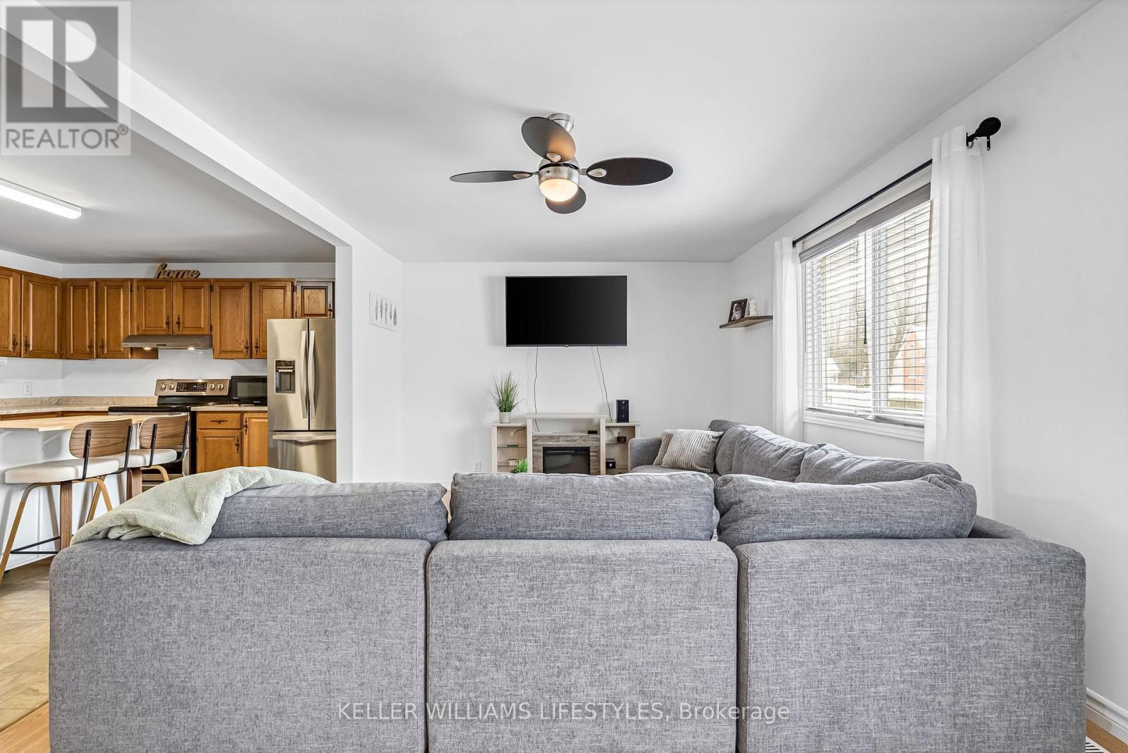 Photo 6 of 43 for 40 York Street