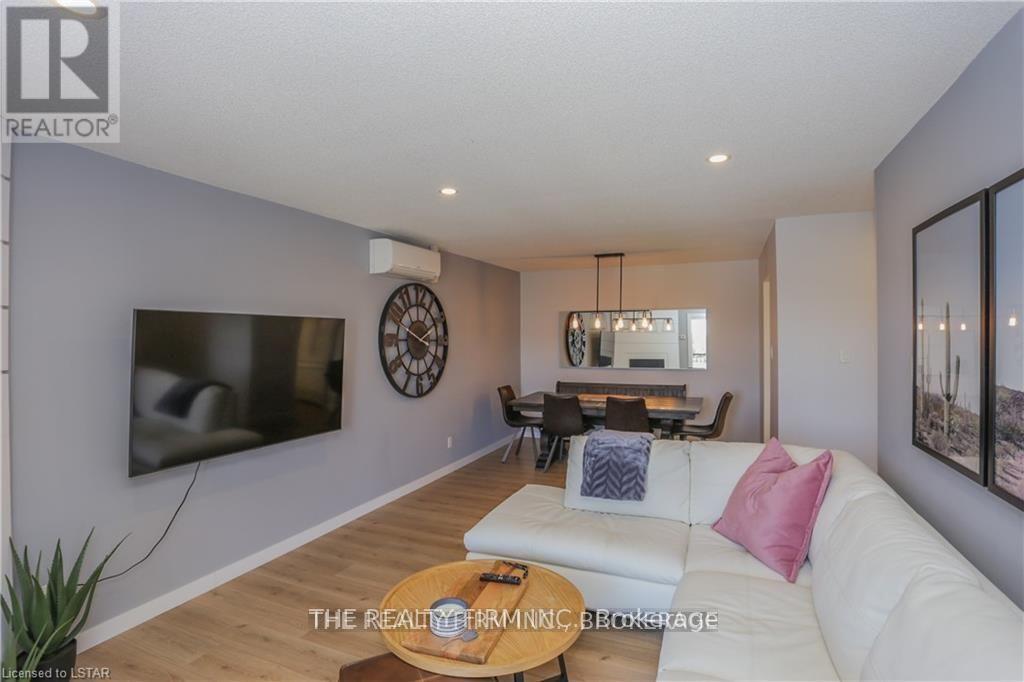 310 - 735 Deveron Crescent, London South, Ontario  N5Z 4X8 - Photo 10 - X12770582