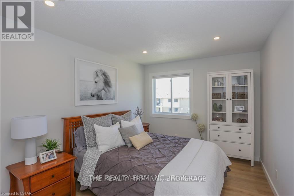 310 - 735 Deveron Crescent, London South, Ontario  N5Z 4X8 - Photo 20 - X12770582