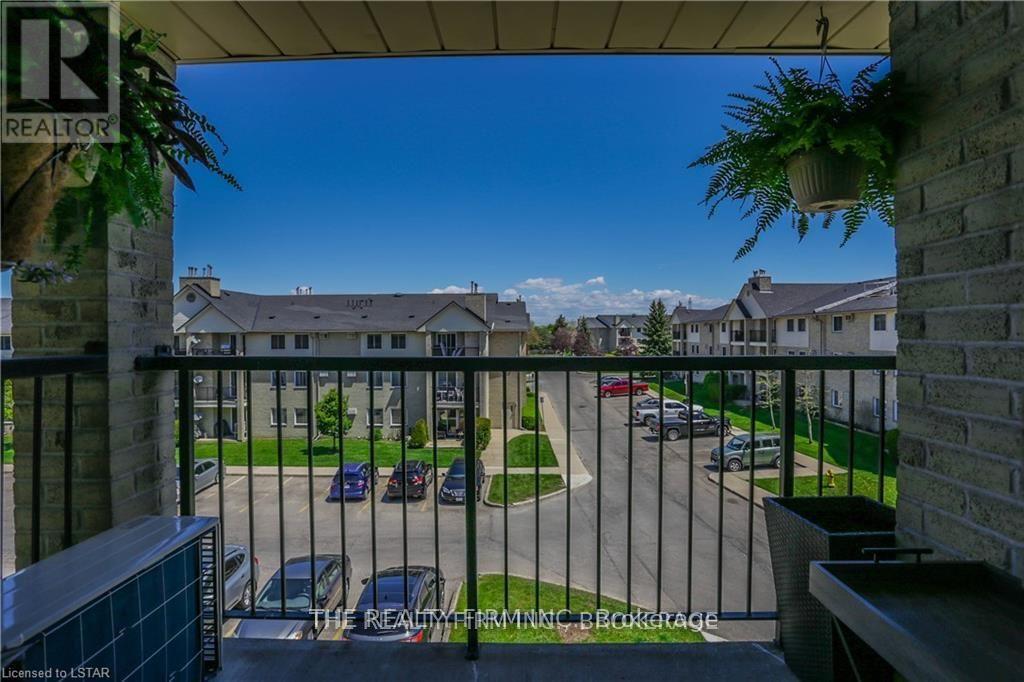 310 - 735 Deveron Crescent, London South, Ontario  N5Z 4X8 - Photo 28 - X12770582