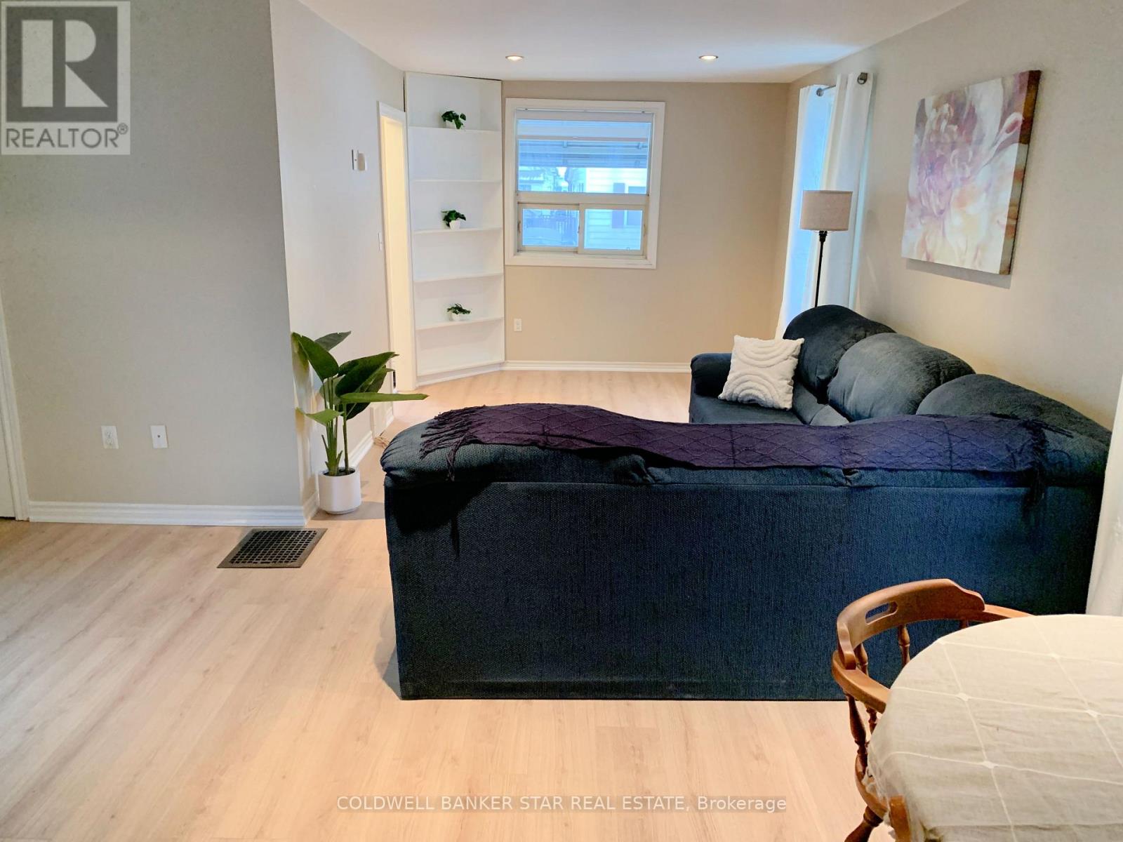 Photo 7 of 30 for 14 Antrim Street