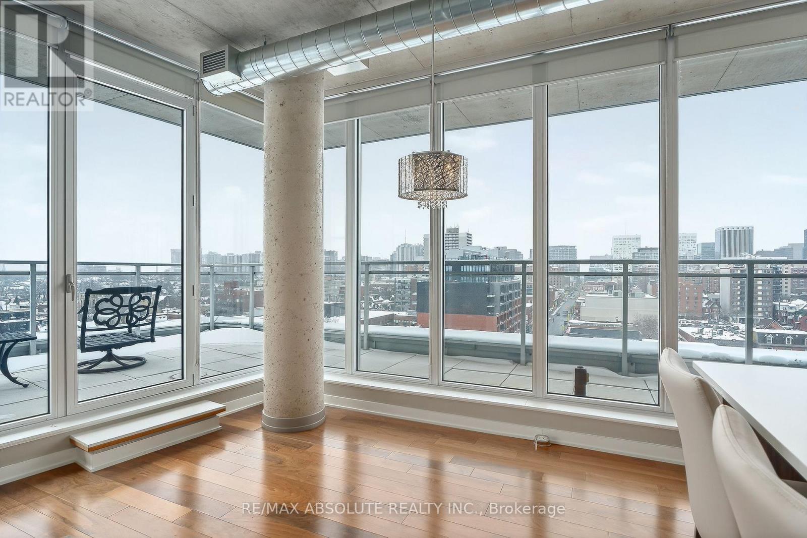 906 - 354 Gladstone Avenue, Ottawa, Ontario  K2P 0R4 - Photo 18 - X12770536