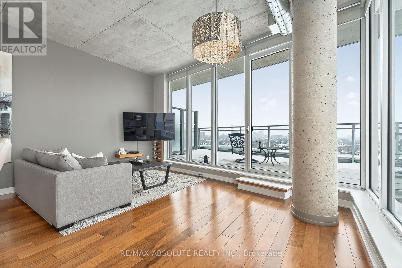 906 - 354 Gladstone Avenue, Ottawa, Ontario  K2P 0R4 - Photo 23 - X12770536