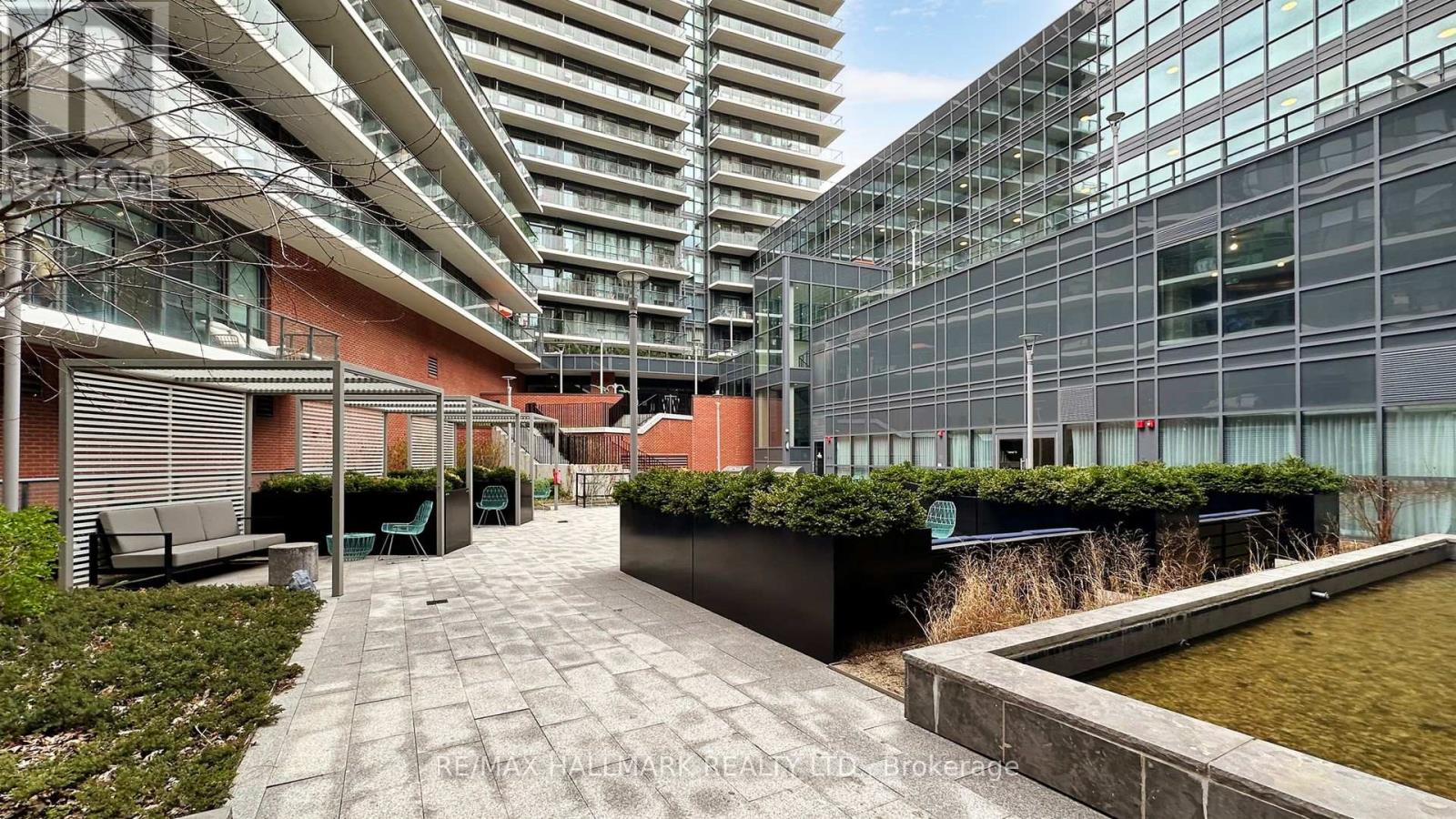1808 - 38 Iannuzzi Street, Toronto, Ontario  M5V 0S2 - Photo 17 - C12756570