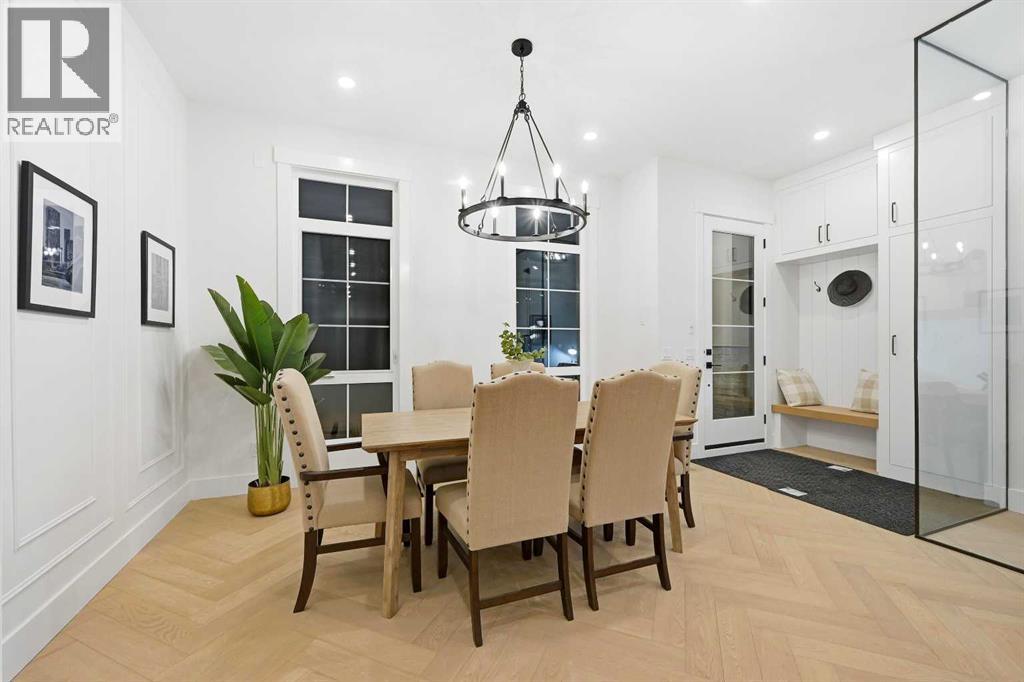 2019 21 Avenue Nw, Calgary, Alberta  T2M 1M9 - Photo 3 - A2278107